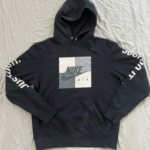 Nike pullover hoodie